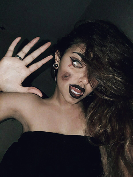 AN Hallow